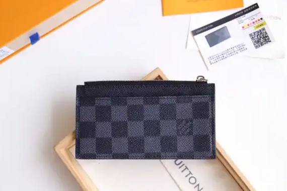 Cheap COIN LOUIS VUITTON HOLDER CARD 0616